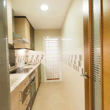 公寓 2-bed With Rooftop Pool *